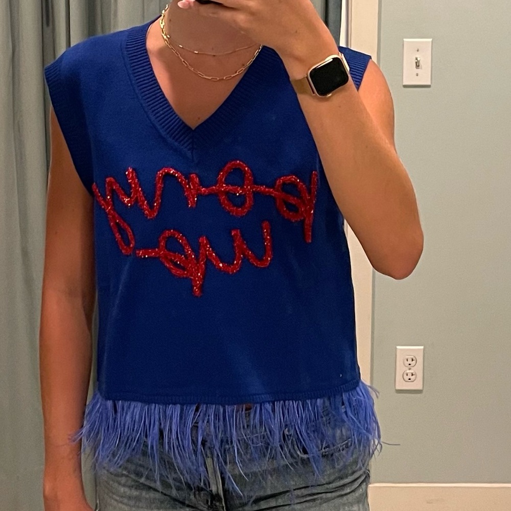 Smu Feather Tank